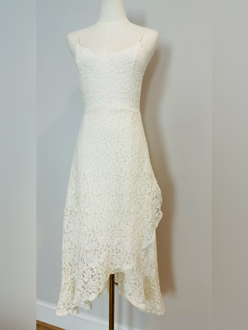 Lulu's White Lace Saunter Along White Lace Midi Dress XS